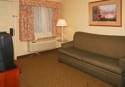 Econo Lodge Inn & Suites Arlington Texas - Photo5
