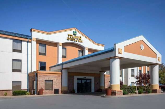 Quality Inn & Suites Arnold - Photo2