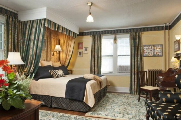 Abbington Green Bed & Breakfast Inn - Photo4