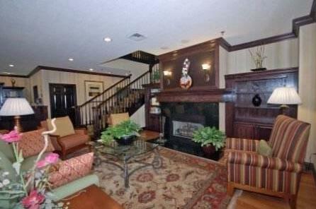 Country Inn & Suites by Radisson Asheville at Asheville Outlet Mall NC - Photo3