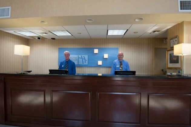 Holiday Inn Express & Suites Asheville SW - Outlet Ctr Area - Photo3
