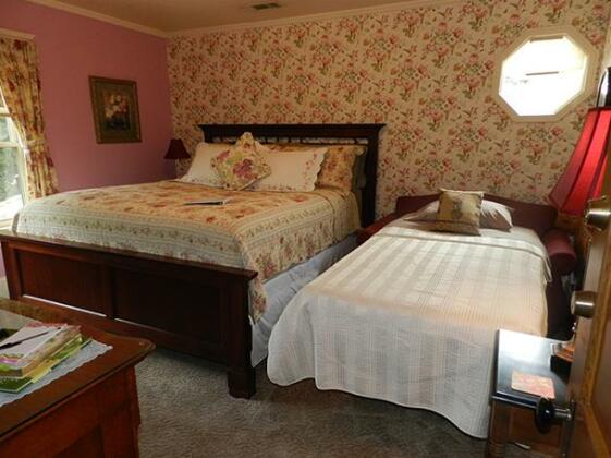 Abigail's Bed and Breakfast Inn - Photo4