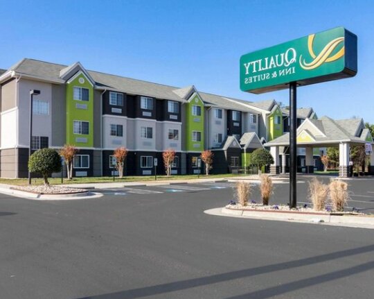 Quality Inn & Suites Ashland near Kings Dominion - Photo2