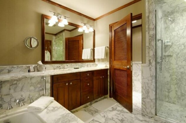 Aspen Ritz Carlton 3bed 3 Bedrooms 3 Bathrooms Condo - Photo3