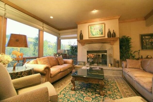 Snowmass Village Luxury 4 Bedroom at Owl Creek Townhome - Ski-in Ski-out - Photo3