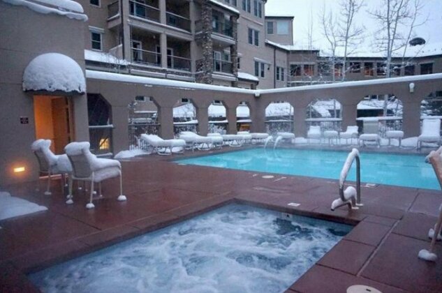 Snowmass Villlage 1 Bedroom at Woodrun Place Ski-in Ski-out with free transfers - Photo3