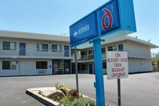 Motel 6 Atascadero