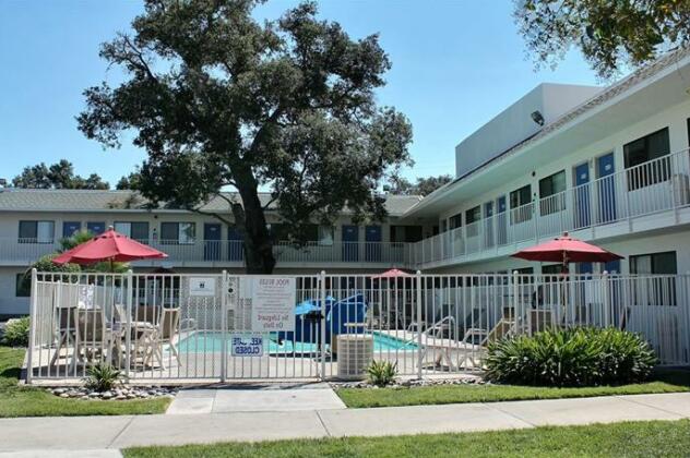 Motel 6 Atascadero - Photo3