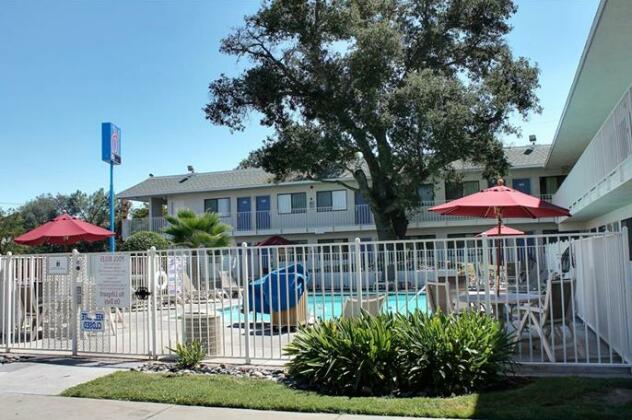 Motel 6 Atascadero - Photo4