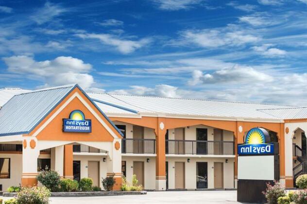Days Inn by Wyndham Athens Athens Tennessee