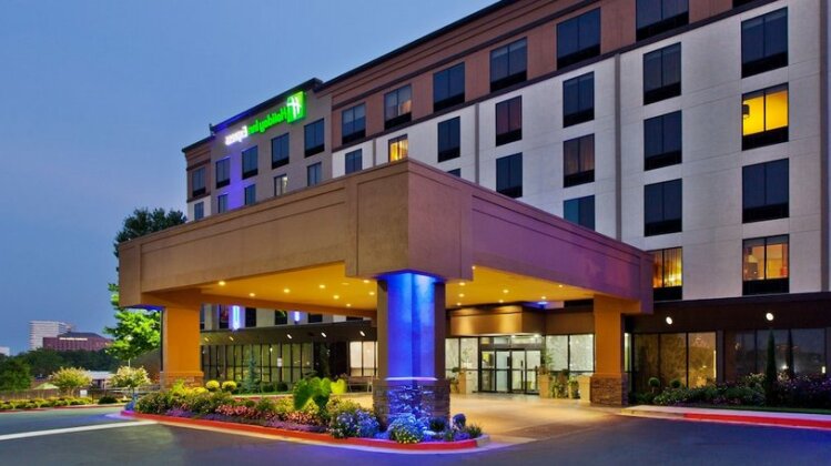Holiday Inn Express Atlanta NW - Galleria Area