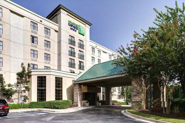 Holiday Inn Express Hotel & Suites Atlanta Buckhead