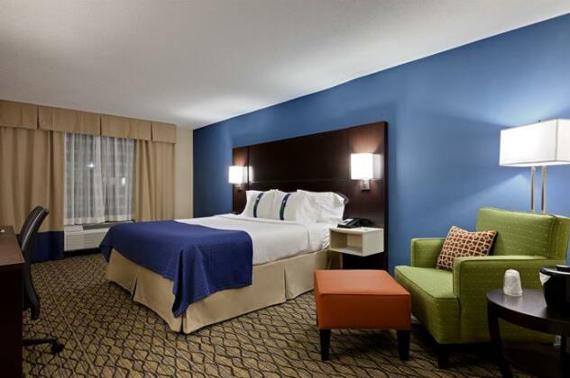 Holiday Inn & Suites Atlanta Airport North - Photo5