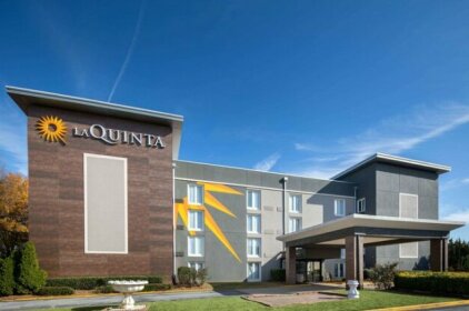 La Quinta Inn & Suites Atlanta Airport - South