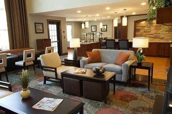 Staybridge Suites Auburn Hills - Photo5