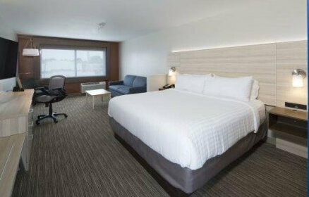 Holiday Inn Express & Suites - Auburn Auburn