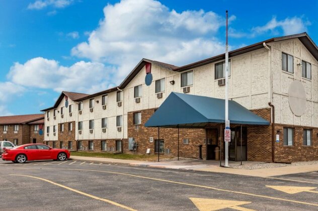 Econo Lodge Inn & Suites Auburn