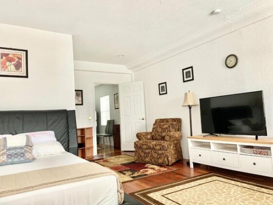 2 Bedroom Apartment Auburndale - Photo3