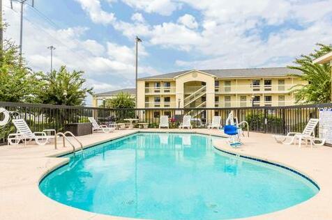 Suburban Extended Stay Hotel Augusta