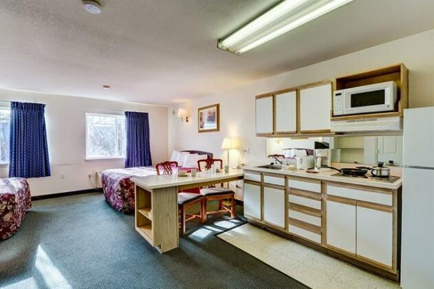 InTown Suites Extended Stay Denver/Aurora I-225 - Photo5
