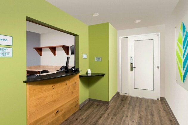 WoodSpring Suites Denver Aurora - Photo5