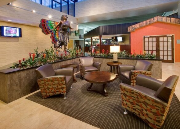 Holiday Inn Austin Conference Center - Photo3