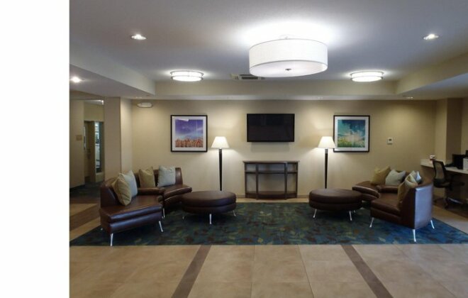 Candlewood Suites - Austin Airport - Photo5