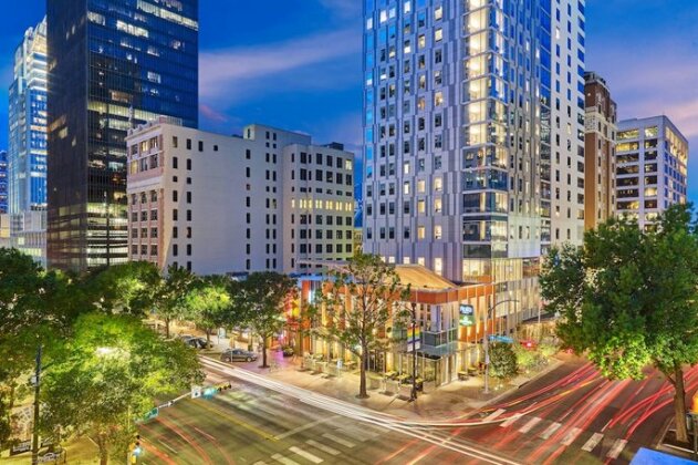 Element Austin Downtown - Photo2