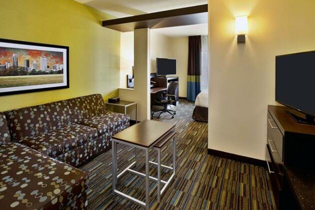 Fairfield Inn and Suites by Marriott Austin Northwest/Research Blvd - Photo4