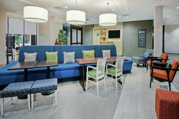 Home2 Suites By Hilton Austin Airport - Photo5