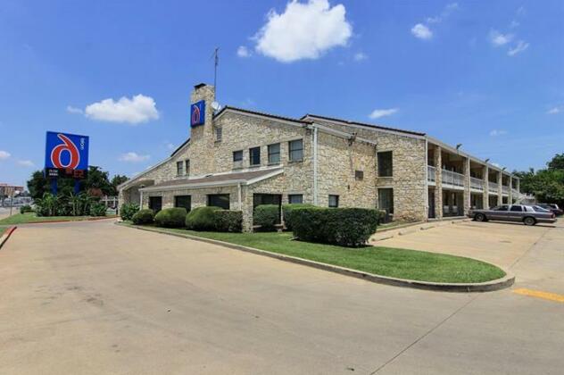 Motel 6 Austin Central - South/University of Texas - Photo3