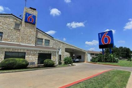 Motel 6 Austin Central - South/University of Texas