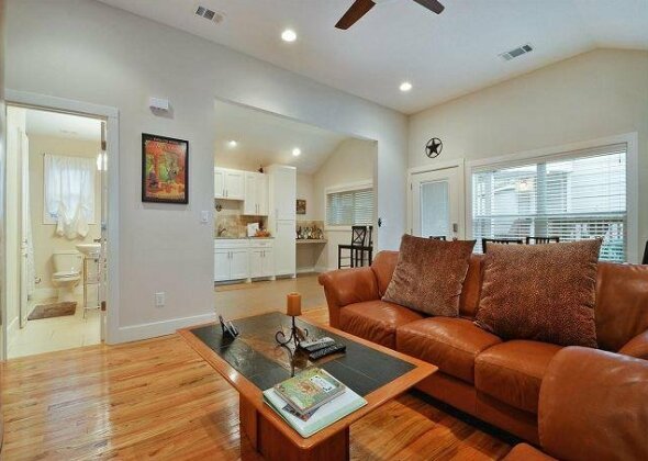 Payne Avenue Home by TurnKey Vacation Rentals - Photo3