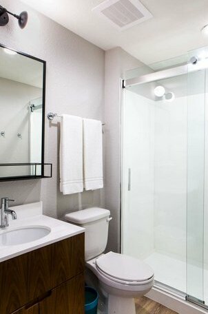 Uptown Suites Extended Stay Austin TX - North - Photo4