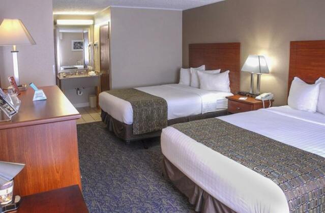 Quality Inn Austintown-Youngstown West - Photo3