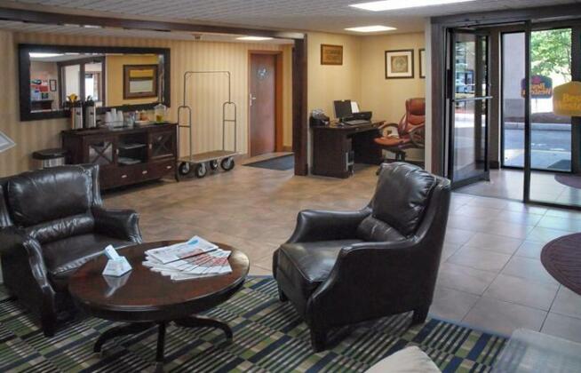 Quality Inn Austintown-Youngstown West - Photo4