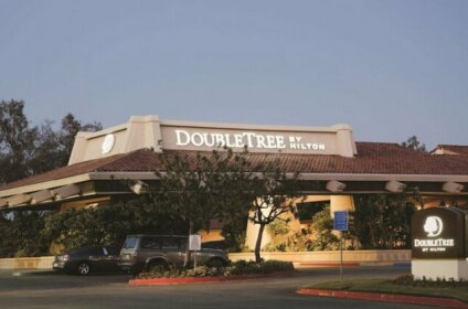 DoubleTree by Hilton Bakersfield