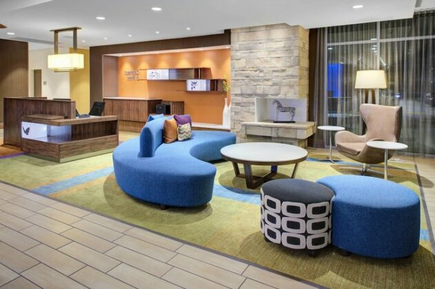 Fairfield Inn & Suites by Marriott Bakersfield North/Airport - Photo2