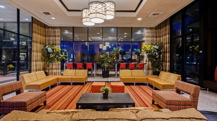 BEST WESTERN Plus Hotel & Conference Center - Photo3