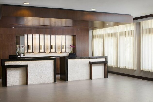 DoubleTree by Hilton Baltimore - BWI Airport - Photo3