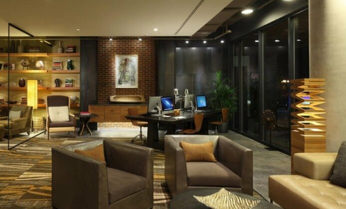 Global Luxury Suites at the Wharf - Photo4