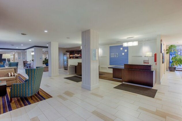 Holiday Inn Express Baltimore West - Catonsville - Photo5