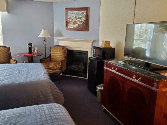 Fireside Inn and Suites - Photo5
