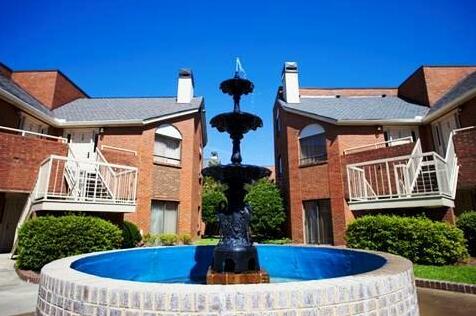 Cloverleaf Suites Baton Rouge - Photo4