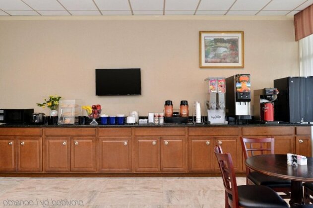 Econo Lodge Baton Rouge - Photo3