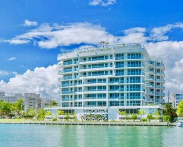 Acqua Bay Luxury Apartments
