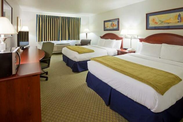 GrandStay Hotel & Suites Becker-Big Lake - Photo3