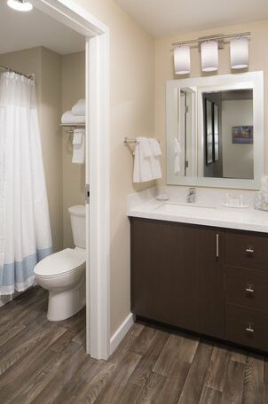 TownePlace Suites by Marriott Swedesboro Logan Township - Photo5