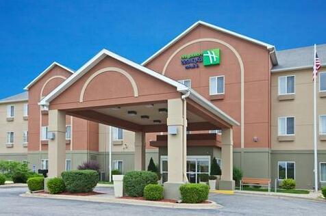 Holiday Inn Express Hotel & Suites Bedford - Photo2