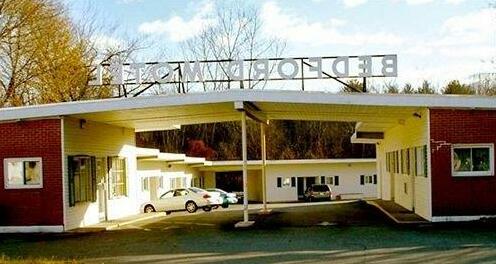 Bedford Motel - Photo4